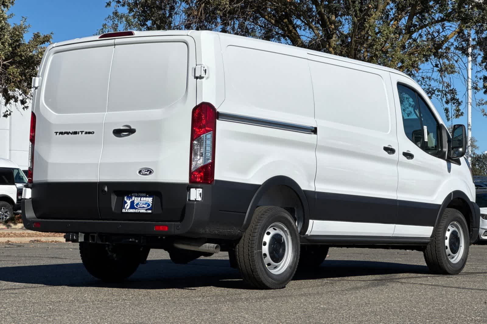 New 2026 Ford Transit 250 - photo 6