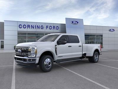 2025 Ford F-450 Crew Cab DRW 4x4 Pickup for sale #14030 - photo 1