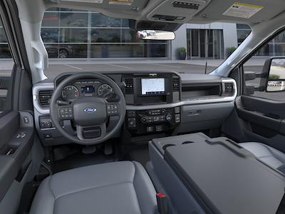 New 2025 Ford F-550 - photo 1