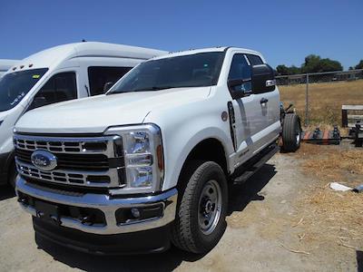 New 2025 Ford F-350 Super Cab 4x4 Cab Chassis for sale #14284 - photo 1