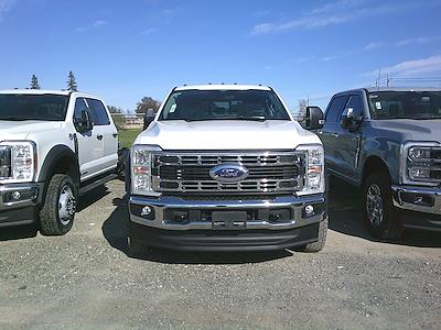 New 2026 Ford F-550 - photo 1