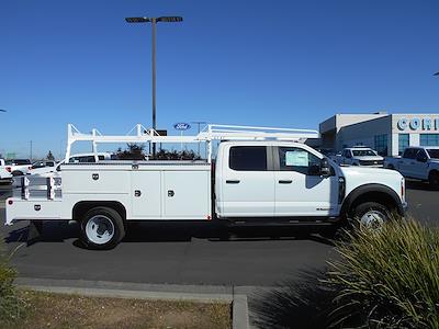 New 2025 Ford F-550 - photo 1