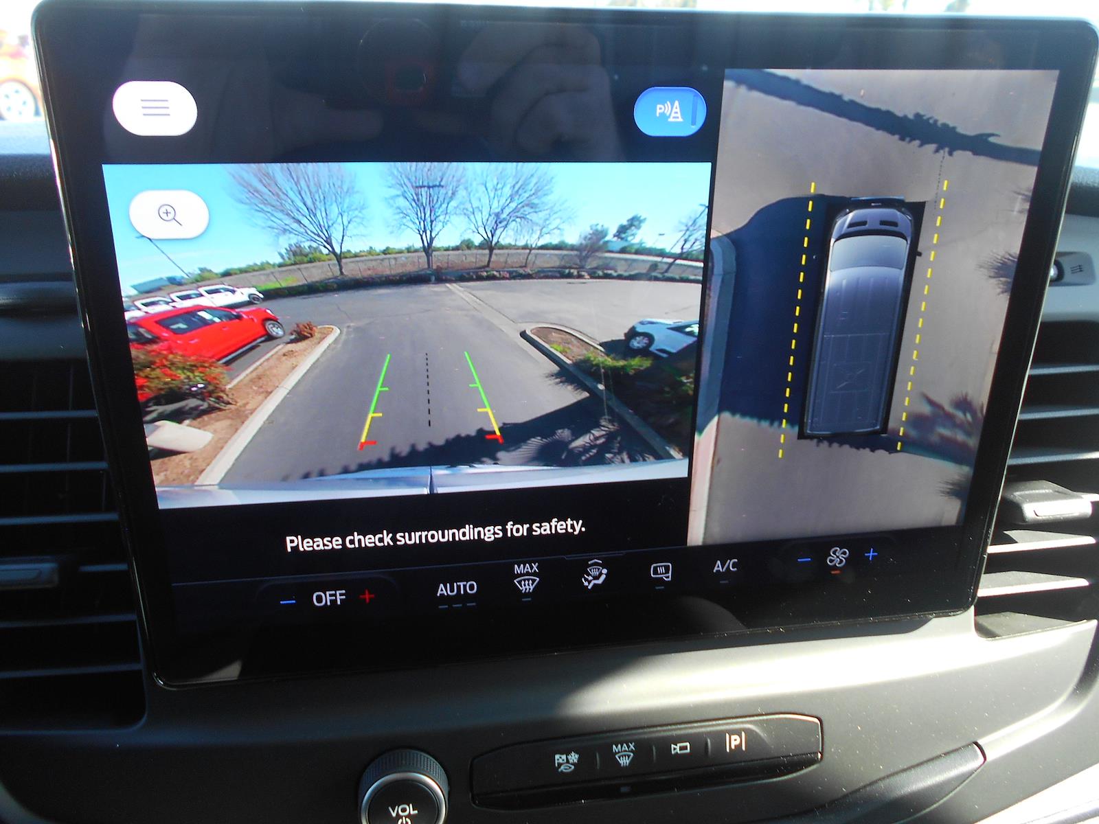 Used 2022 Ford E-Transit 350 - photo 7