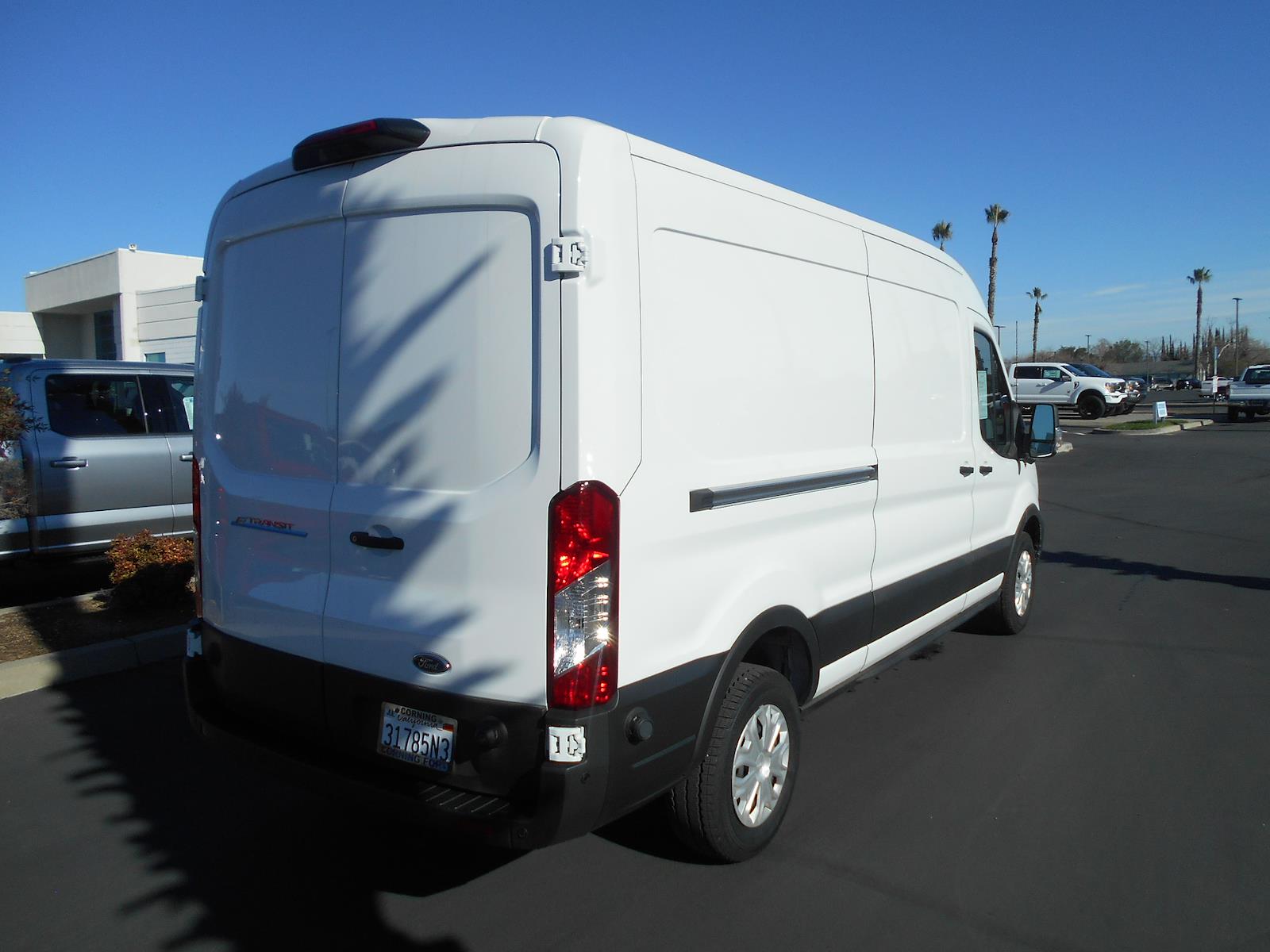 Used 2022 Ford E-Transit 350 - photo 11