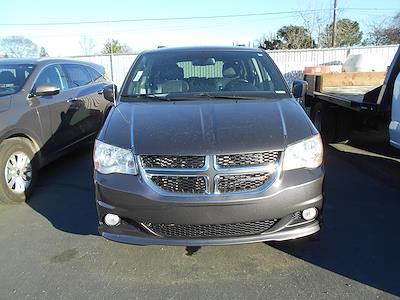 Used 2019 Dodge Grand Caravan SXT Minivan for sale #84718 - photo 2