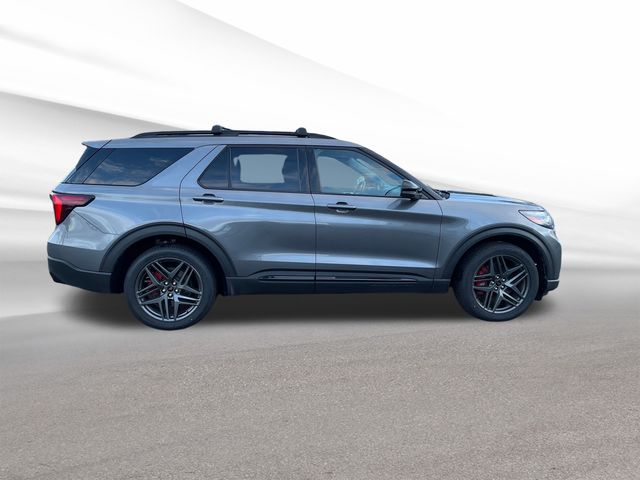 Used 2025 Ford Explorer - photo 8