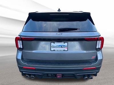 Used 2025 Ford Explorer - photo 1