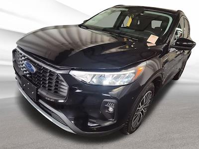 Used 2025 Ford Escape - photo 1