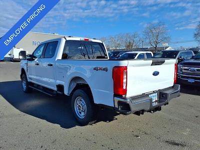 2024 Ford F-250 Crew Cab 4WD Pickup for sale #45541 - photo 2