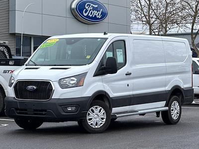 Used 2024 Ford Transit 250 - photo 2