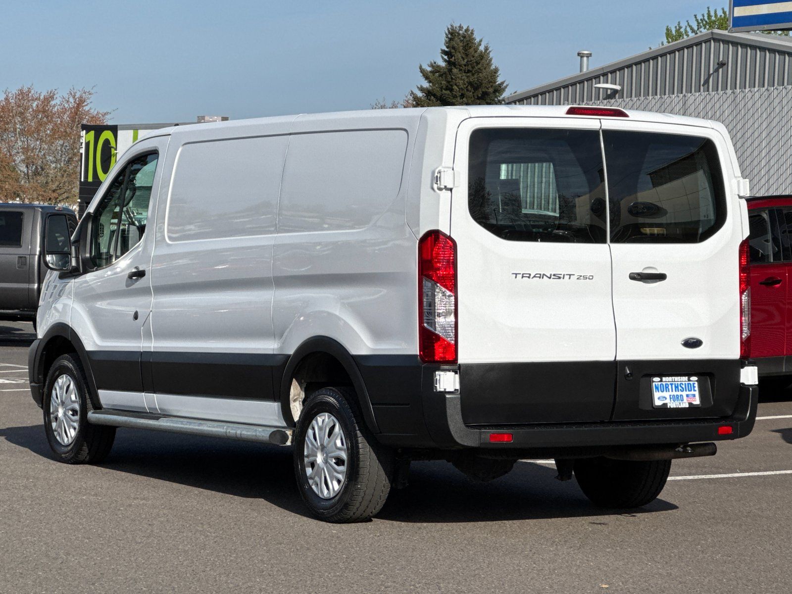 Used 2024 Ford Transit 250 - photo 6