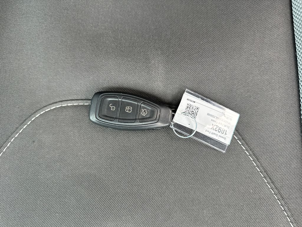 Used 2016 Ford Focus - photo 30