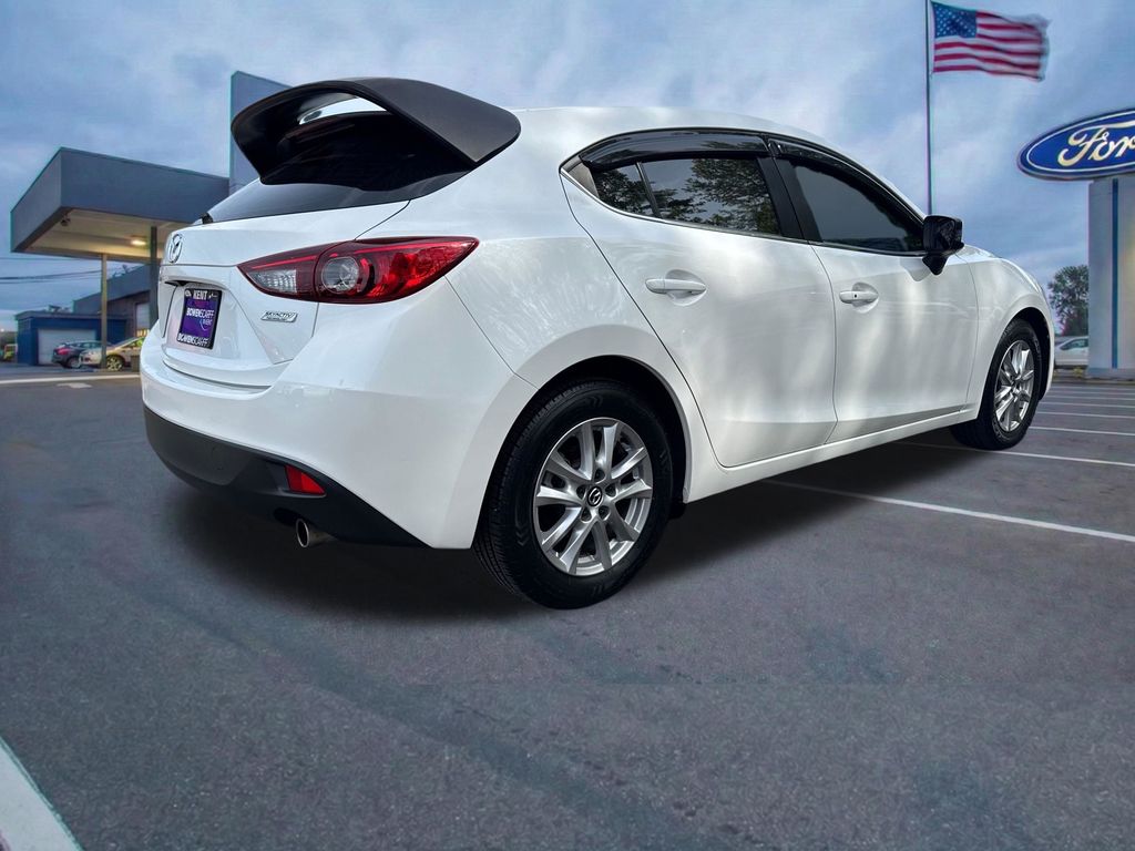 Used 2016 Mazda3 - photo 6