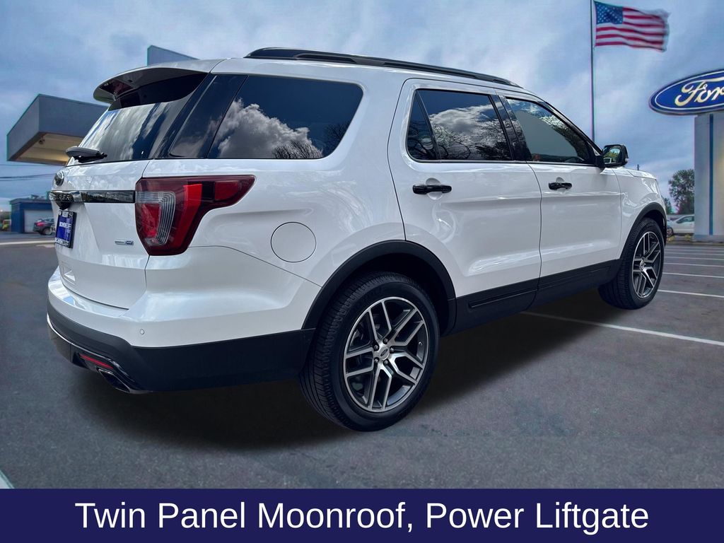 Used 2017 Ford Explorer - photo 9