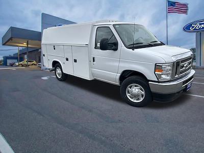 New 2025 Ford E-350 - photo 1