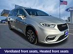Used 2022 Chrysler Pacifica Pinnacle Minivan for sale #F4654A - photo 10