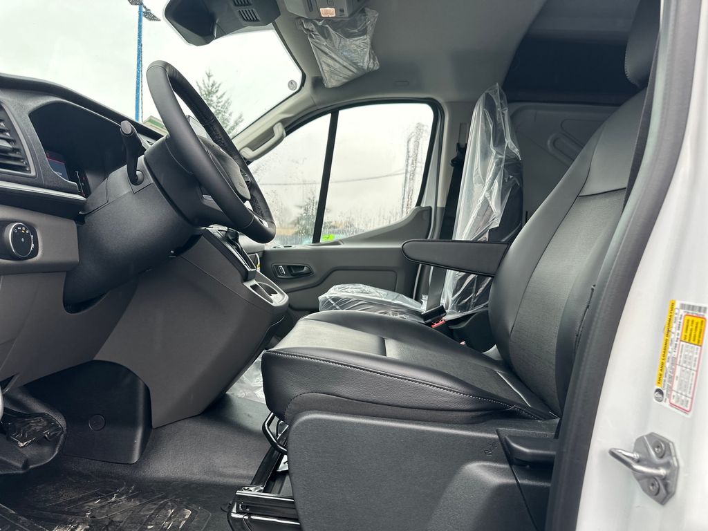 New 2026 Ford Transit 250 - photo 12