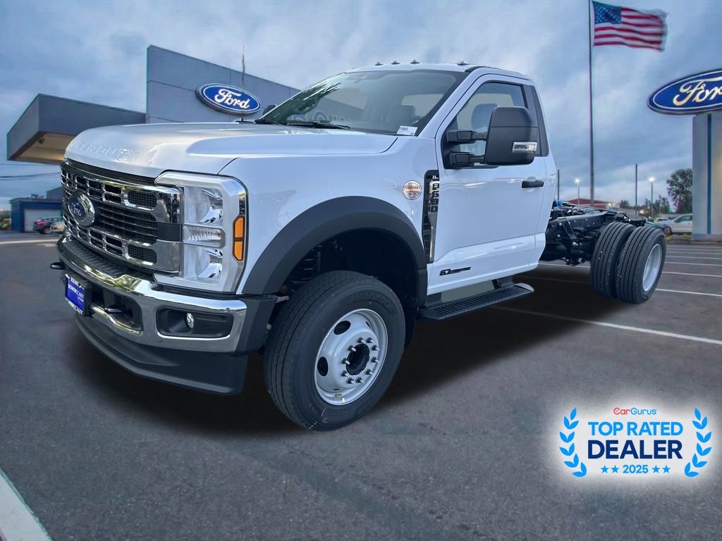 2025 Ford F-600 Super Duty Chassis Cab