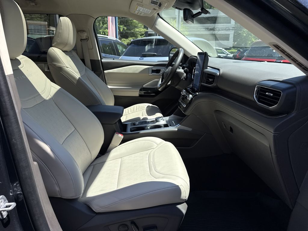 Used 2023 Ford Explorer - photo 32