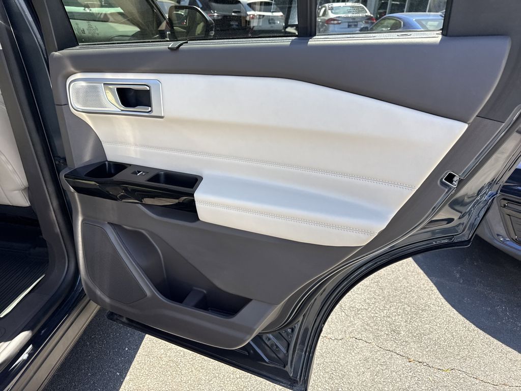 Used 2023 Ford Explorer - photo 36