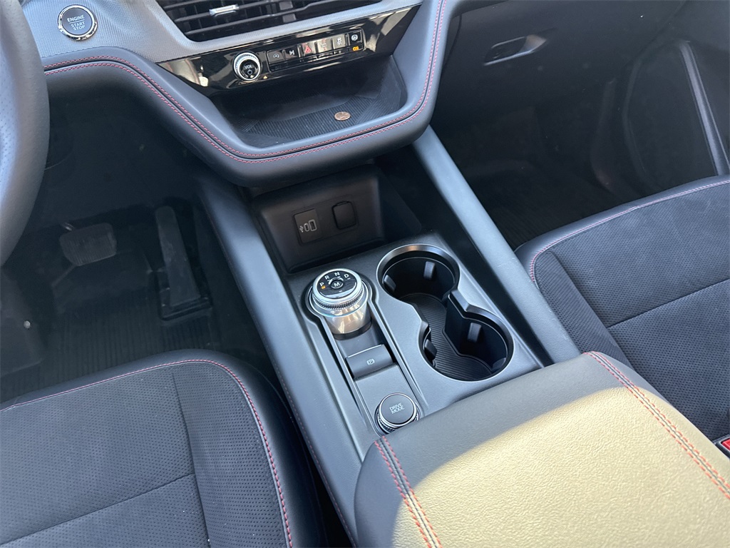Used 2026 Ford Explorer - photo 17