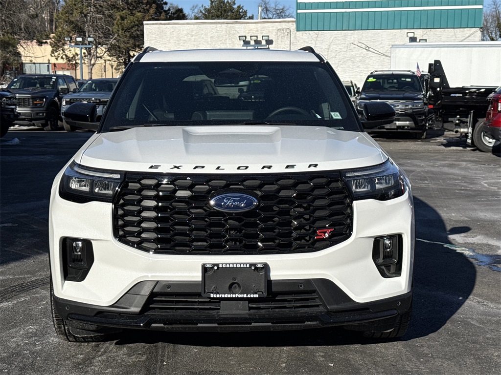 Used 2026 Ford Explorer - photo 5
