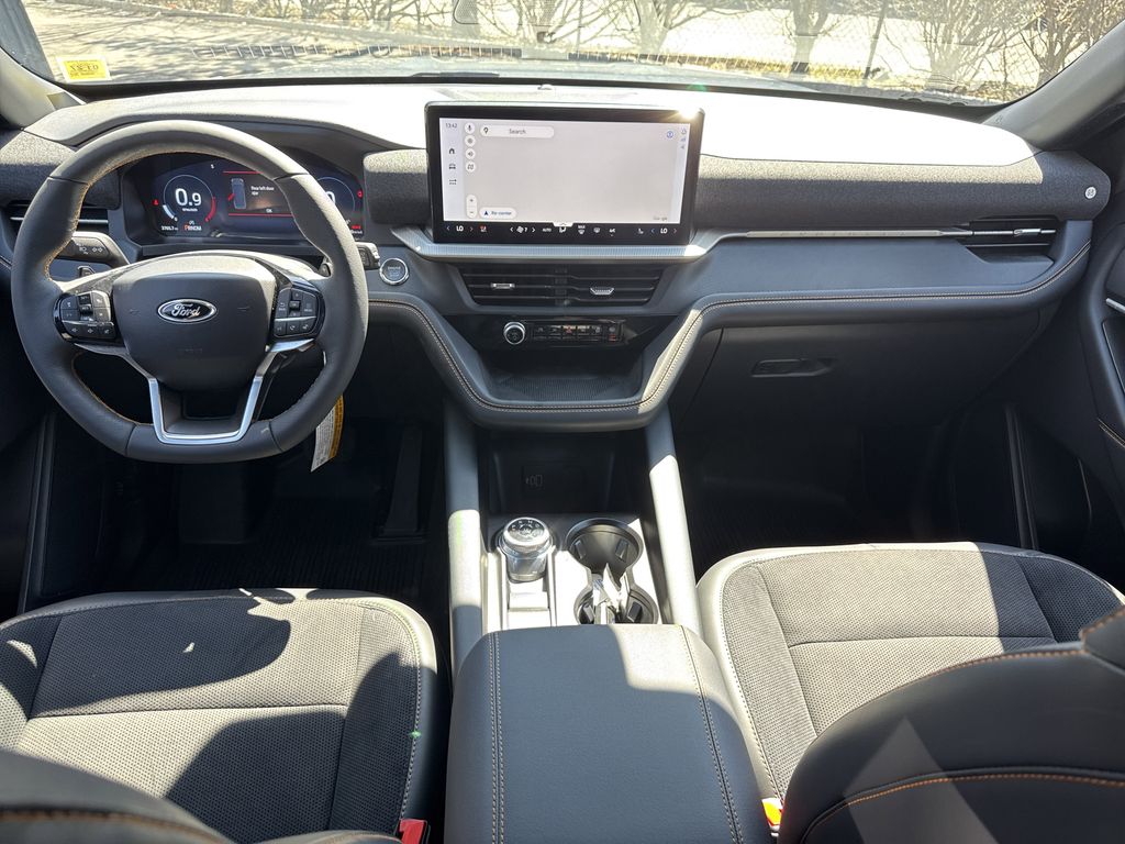 Used 2026 Ford Explorer - photo 12
