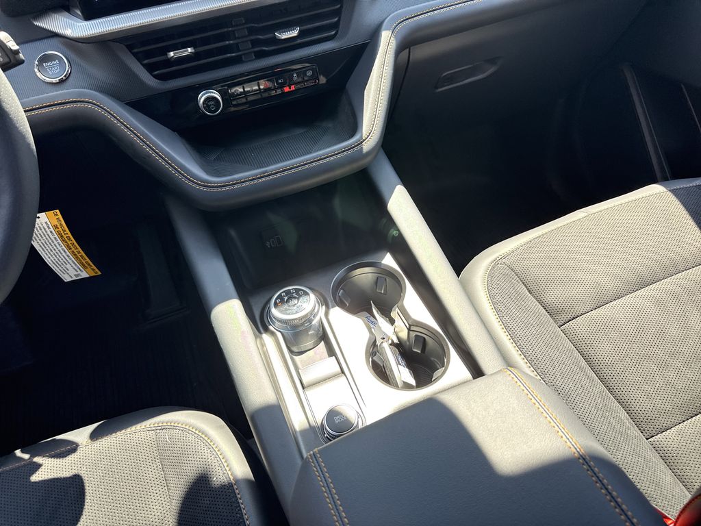 Used 2026 Ford Explorer - photo 16