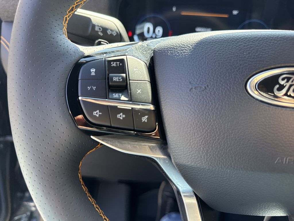 Used 2026 Ford Explorer - photo 24