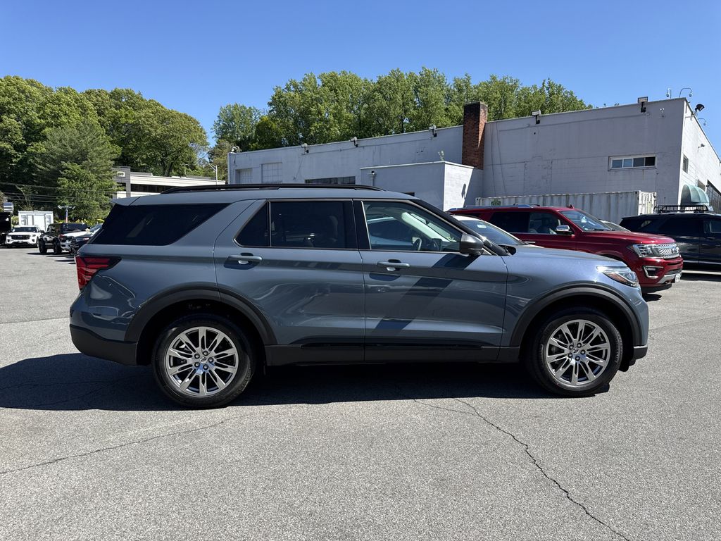 New 2026 Ford Explorer - photo 5