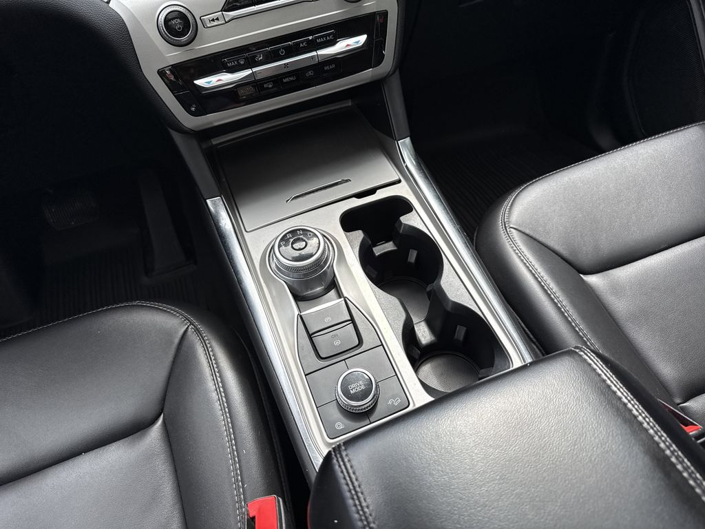 Used 2022 Ford Explorer - photo 17