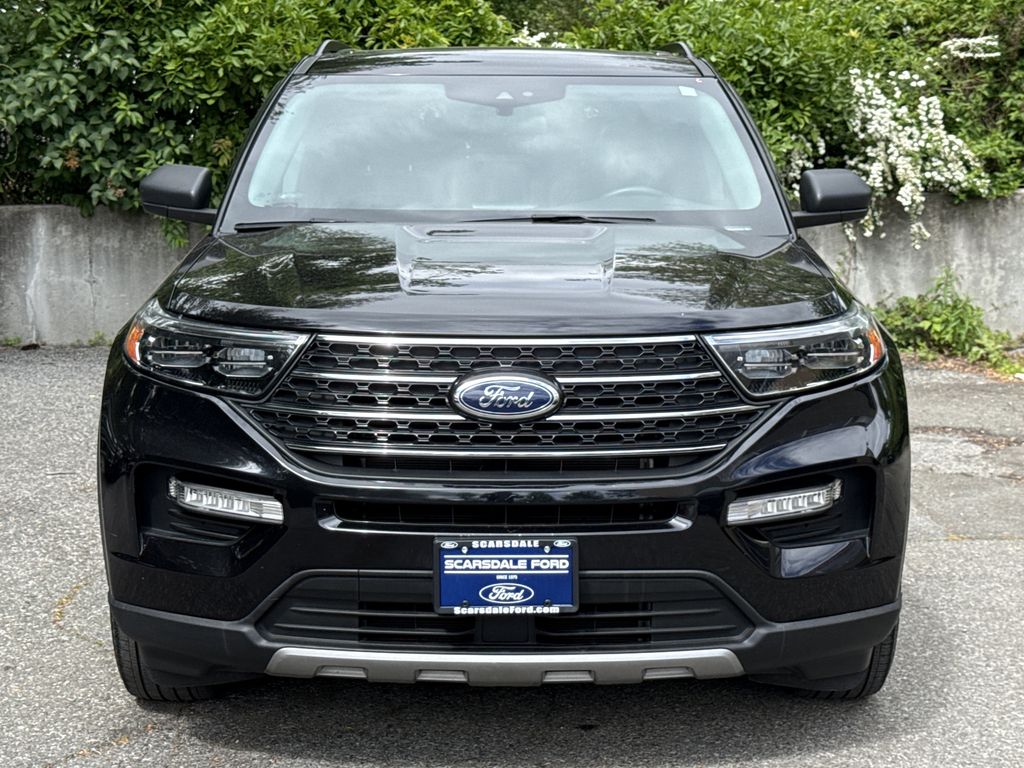 Used 2022 Ford Explorer - photo 2