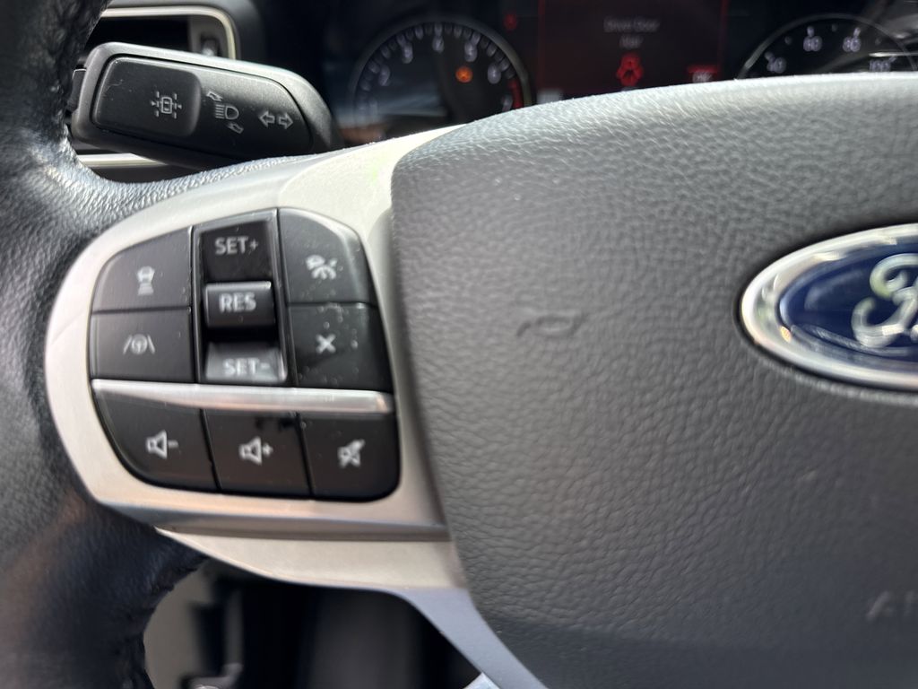 Used 2022 Ford Explorer - photo 25