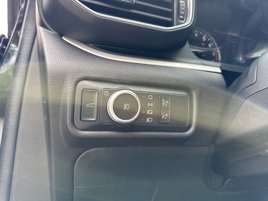 Used 2022 Ford Explorer - photo 27