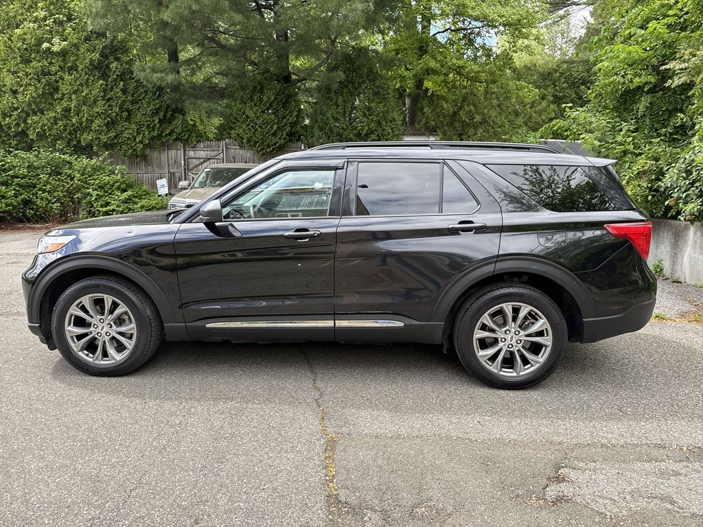 Used 2022 Ford Explorer - photo 8