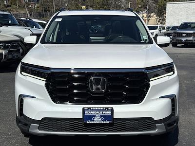 Used 2025 Honda Pilot - photo 1