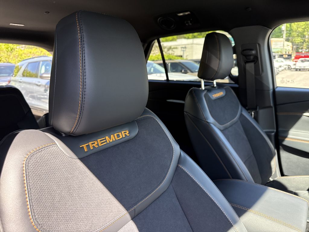 New 2026 Ford Explorer - photo 31