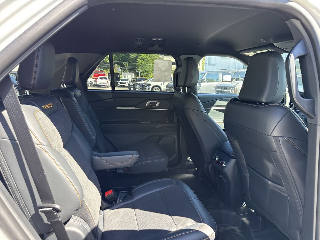 New 2026 Ford Explorer - photo 33