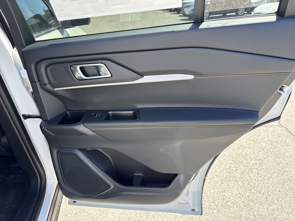 New 2026 Ford Explorer - photo 35