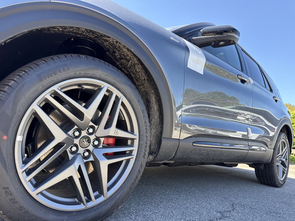 New 2026 Ford Explorer - photo 11