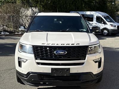 Used 2018 Ford Explorer - photo 2