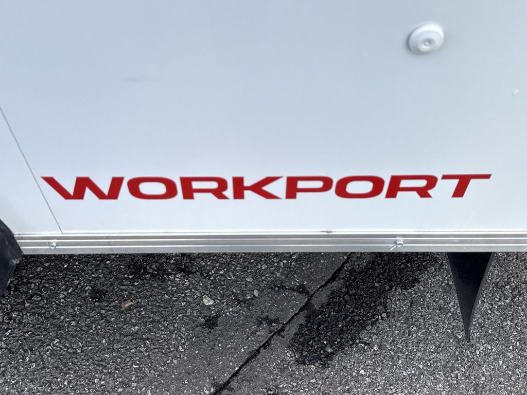New 2026 Ford E-350 - photo 31