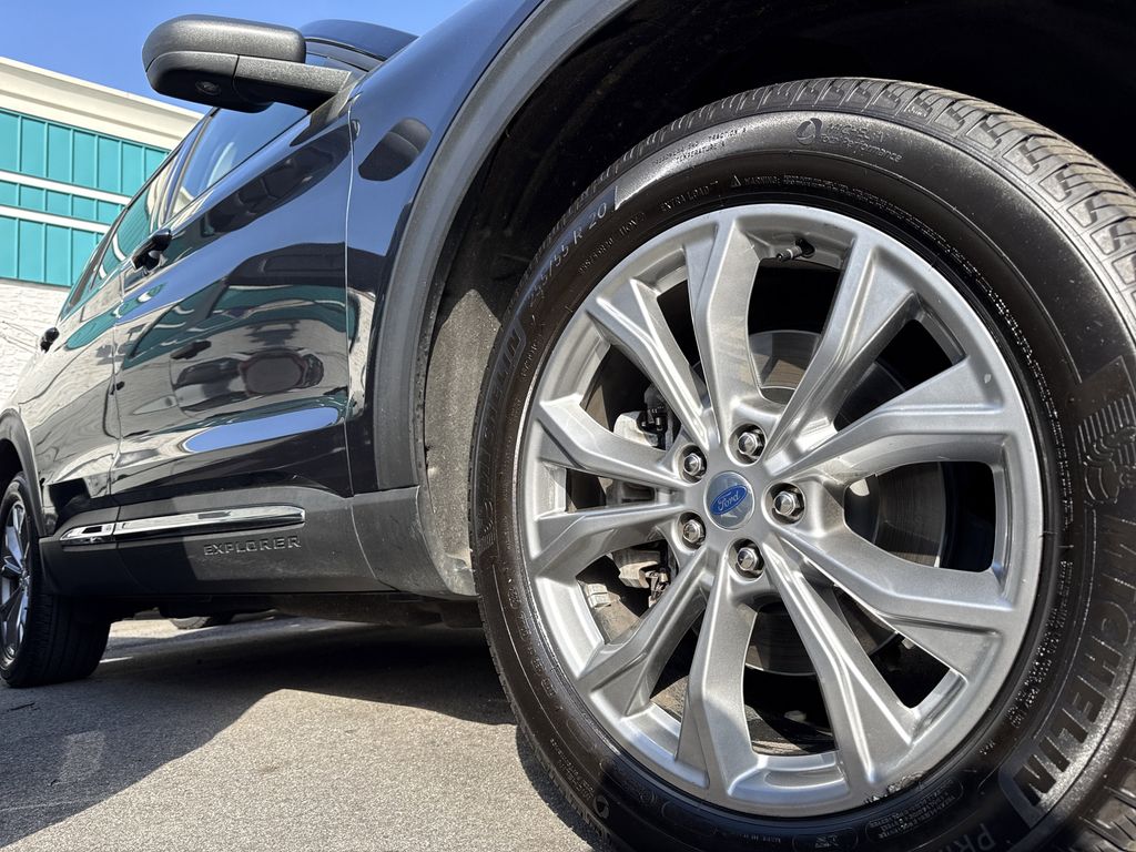 Used 2023 Ford Explorer - photo 7