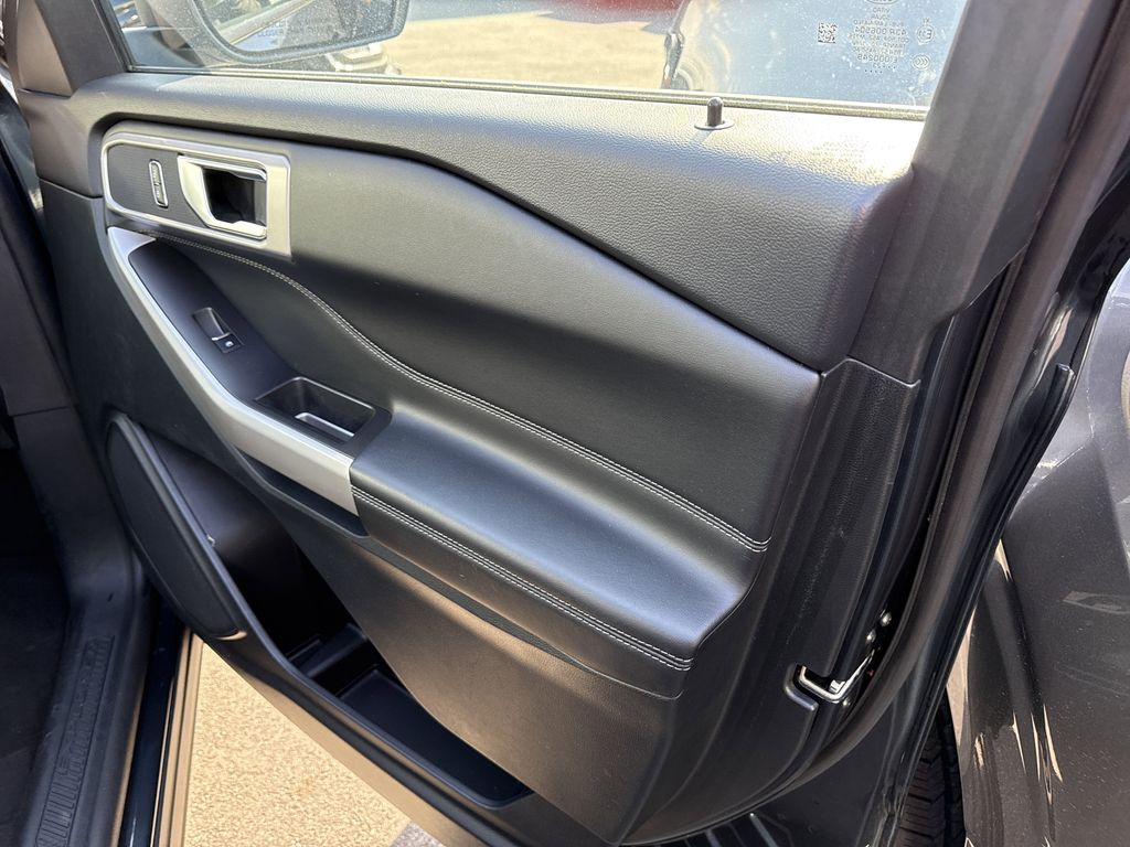 Used 2023 Ford Explorer - photo 28
