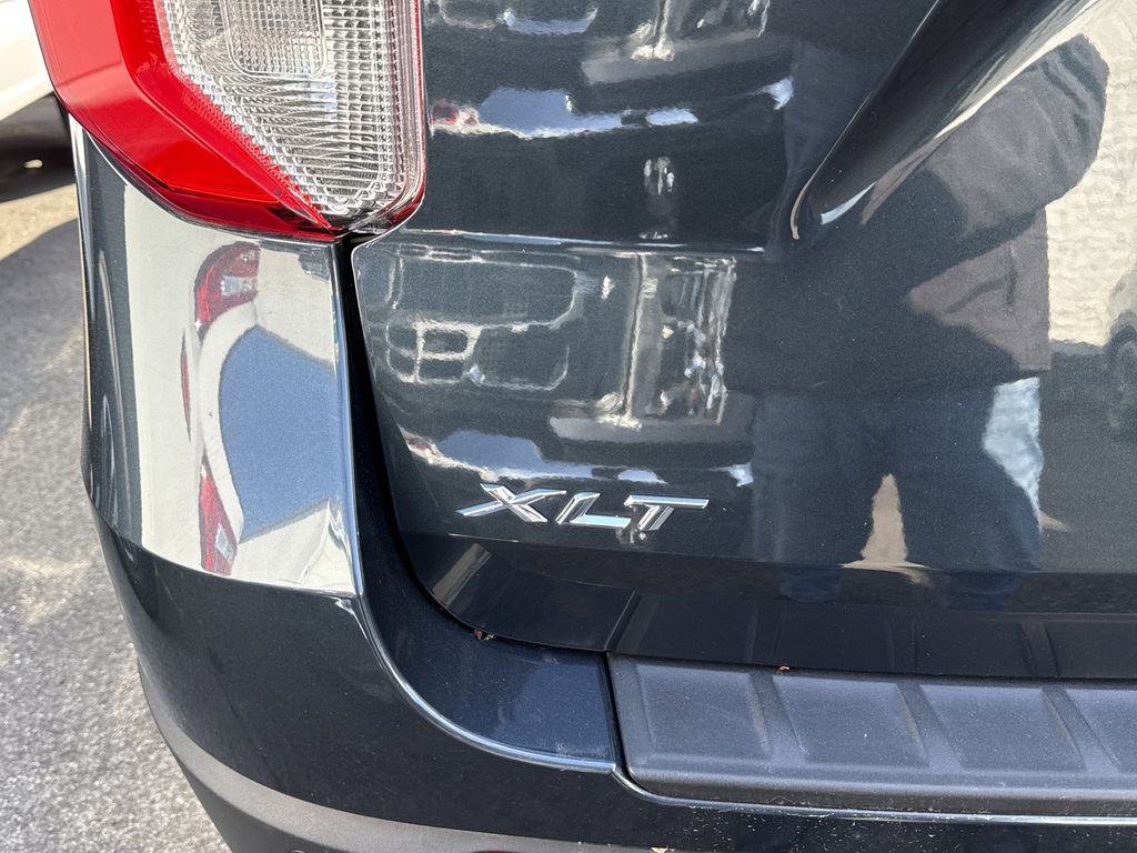Used 2023 Ford Explorer - photo 35