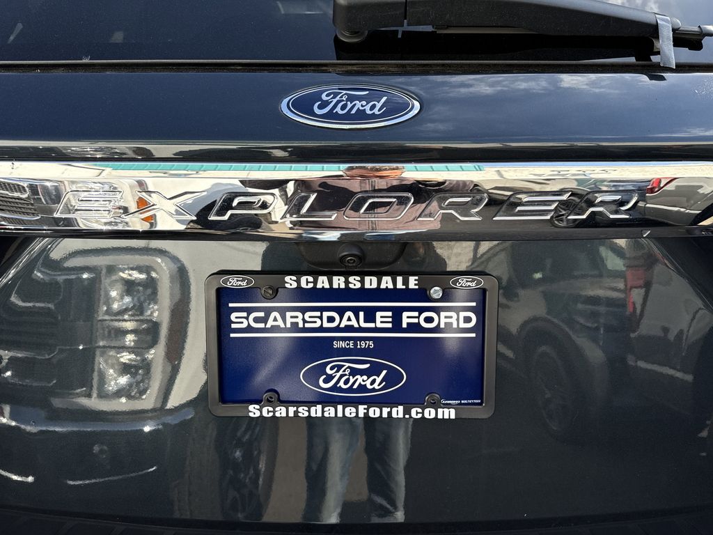Used 2023 Ford Explorer - photo 36