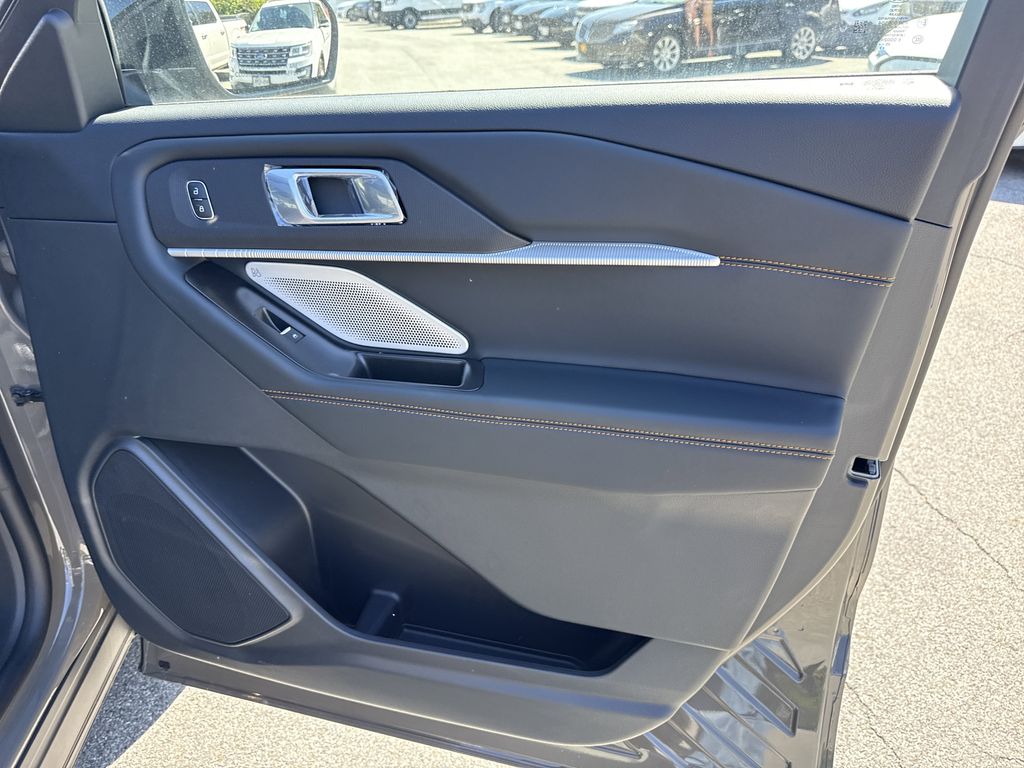 New 2026 Ford Explorer - photo 32