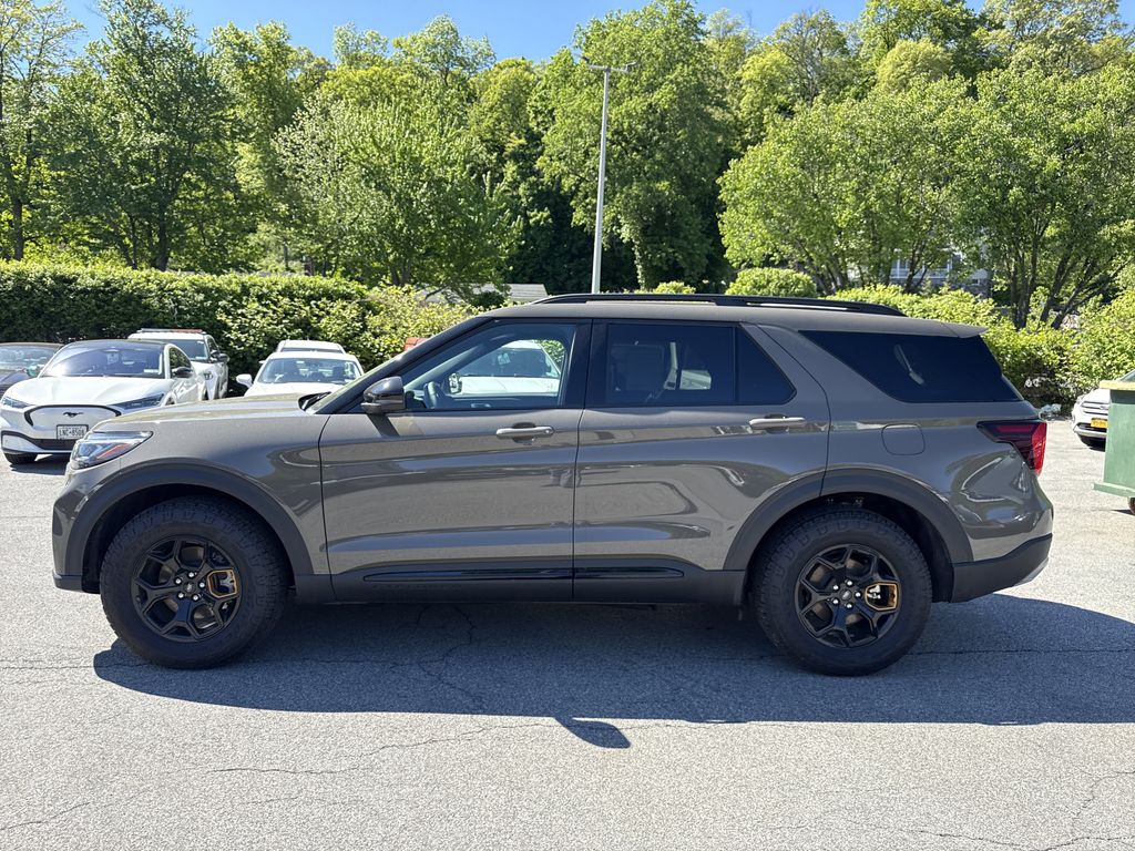 New 2026 Ford Explorer - photo 8