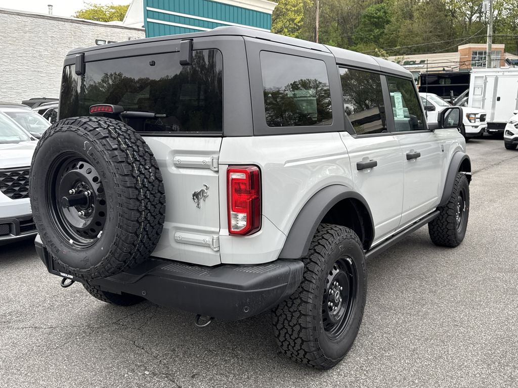 New 2026 Ford Bronco - photo 6