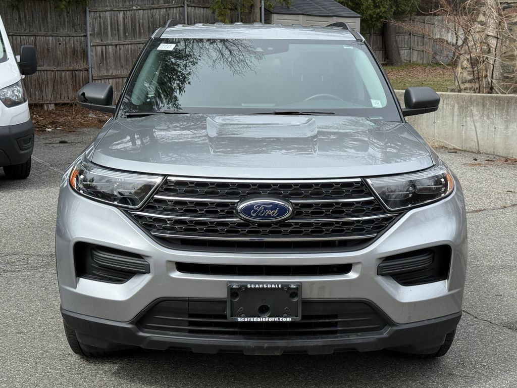 Used 2022 Ford Explorer - photo 2